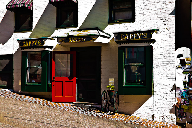 036-C-M116-B-Cappys-Bakery-Downtown-Camden